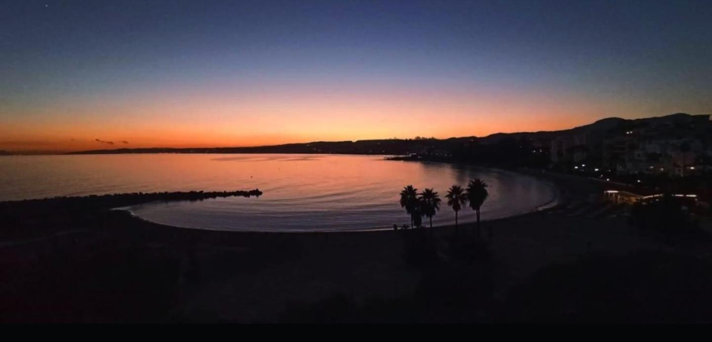 Апартаменты Junto A La Playa Del Cristo Cerca Del Puerto Эстепона Экстерьер фото